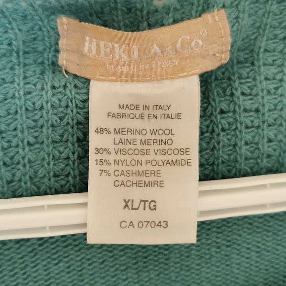 Hekla&Co Scoop Neck Knit Sweater - Picture 3 of 4